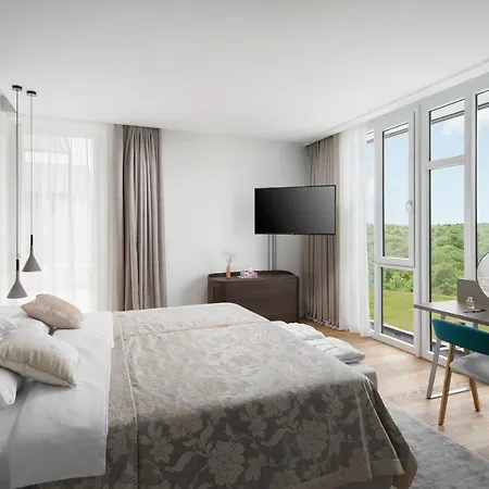 Modern Noble With Outdoor And Indoor Pool * Bale